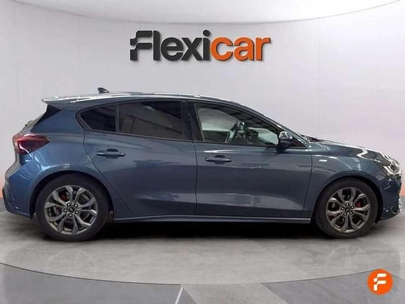 Usado Ford Focus ST-Line X 155 CV (114 kW) 2023 Azul Berlina