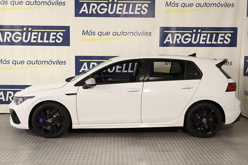 Usado VW Golf VIII R 320 CV (235 kW) 2021 Blanco Berlina