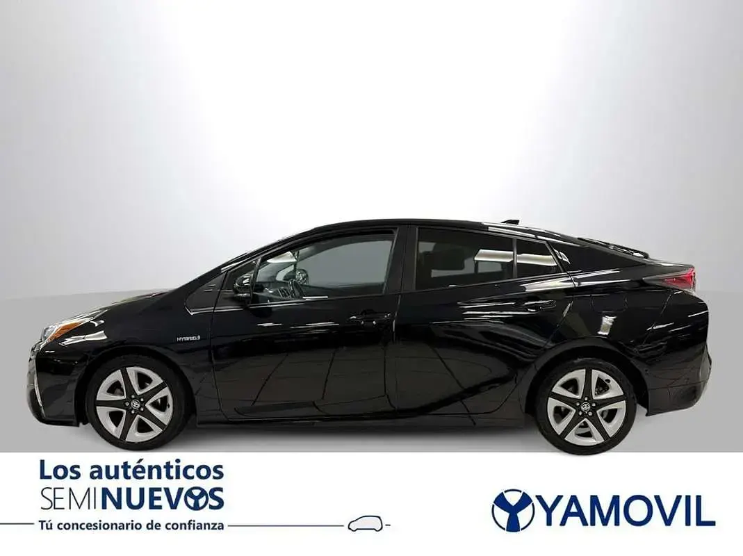 Usado Toyota Prius 122 CV (89 kW) 2018 Negro Utilitario