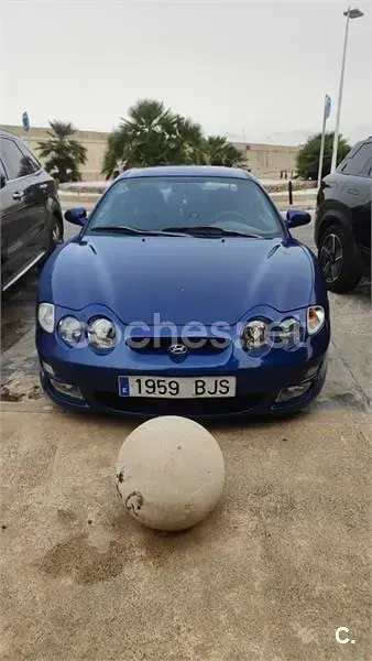 Usado Hyundai Coupé 116 CV (85 kW) 2001 Azul Coupe
