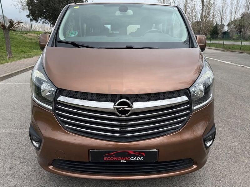 Usado Opel Vivaro 145 CV (106 kW) 2017 Marrón Monovolumen