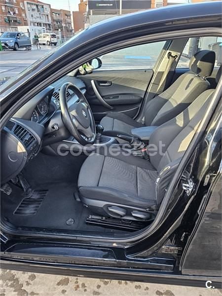 Usado BMW 116 115 CV (84 kW) 2005 Negro Utilitario