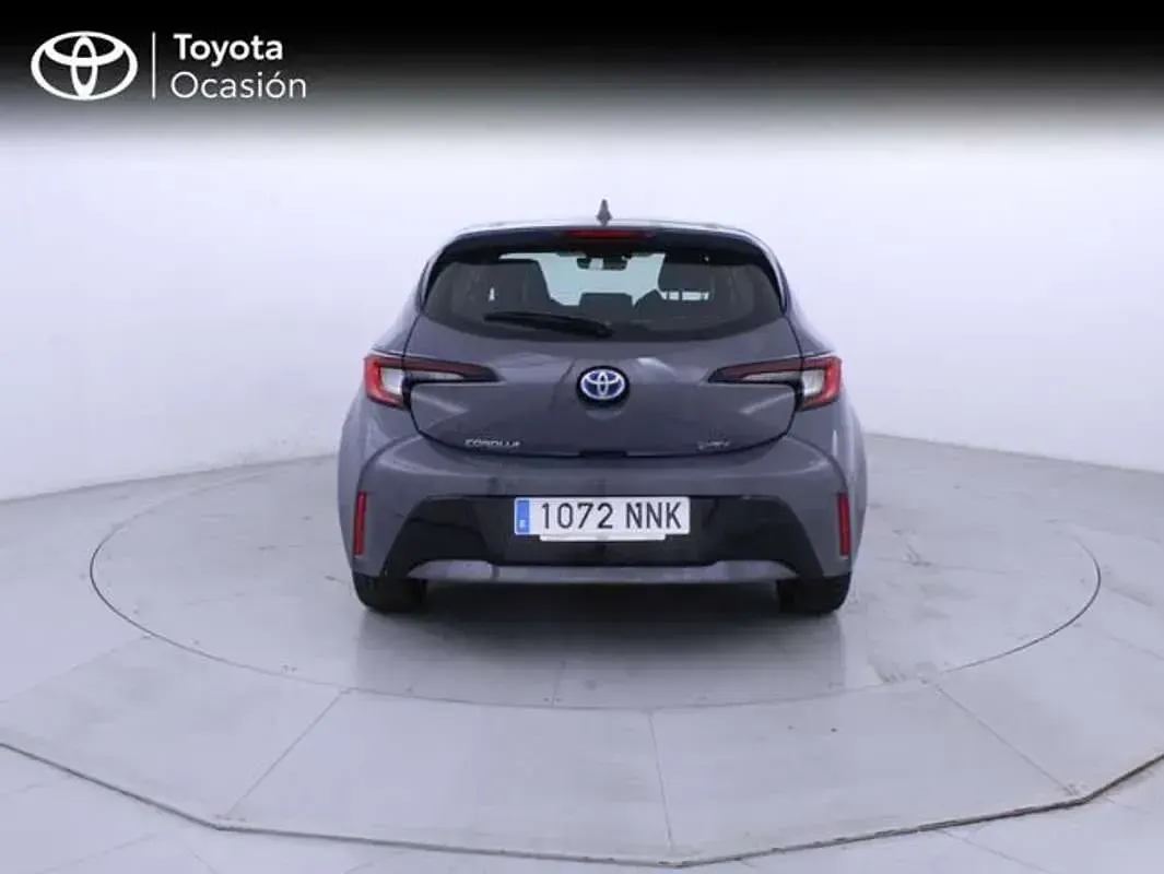 Nuevo Toyota Corolla Active 140 CV (102 kW) 2026 Gris Utilitario