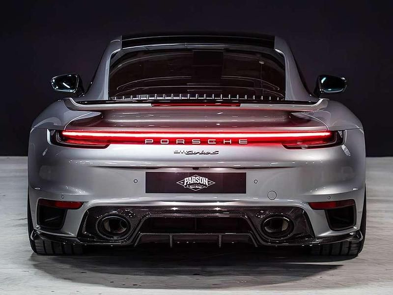 Usado Porsche 992 650 CV (478 kW) 2024 Plateado Coupe