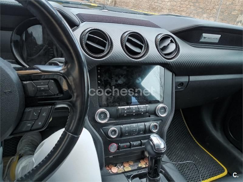 Usado Ford Mustang Fastback 314 CV (230 kW) 2018 Amarillo Coupe