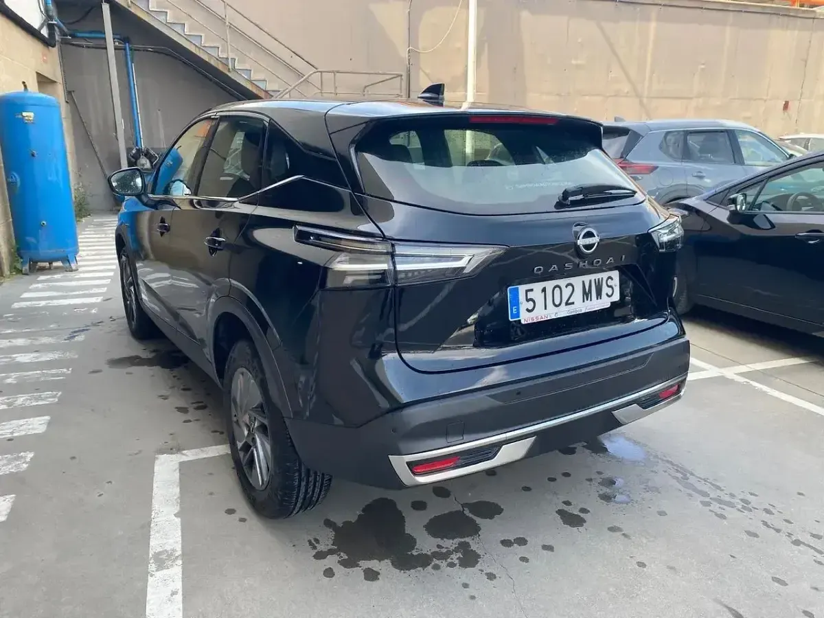 Usado Nissan Qashqai Acenta 140 CV (102 kW) 2024 Negro SUV