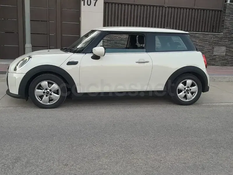 Usado Mini ONE 102 CV (75 kW) 2022 Blanco Utilitario