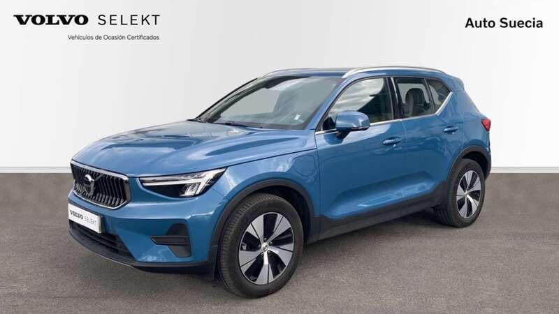 Usado 2023 Volvo XC40 Core SUV | 33.500 € (Buen precio) - Imagen 1/4