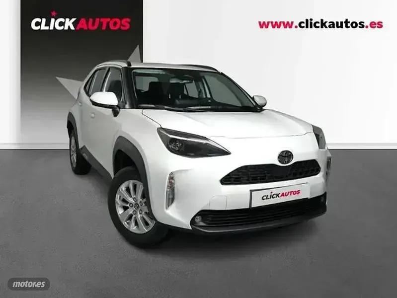 Usado Toyota Yaris Cross 116 CV (85 kW) 2025 Blanco SUV