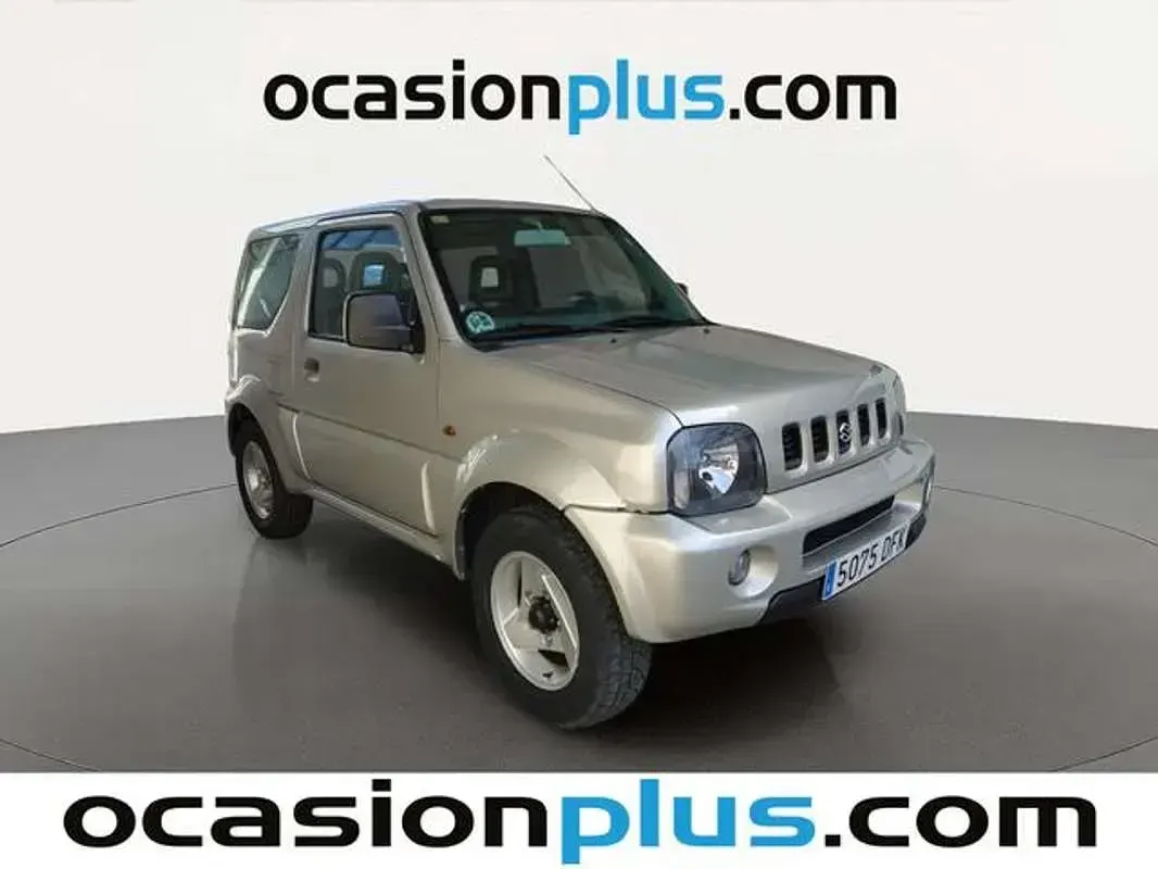Usado Suzuki Jimny 82 CV (60 kW) 2005 Plateado SUV