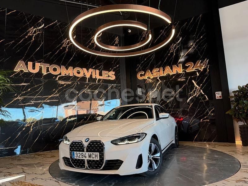 Blanco Usado 2023 BMW 420 Sport Line Coupe | 36.500 € (Super precio) - Imagen 1/4
