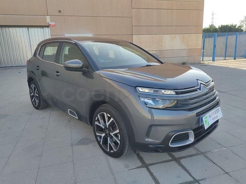 Usado Citroën C5 Aircross Live 131 CV (96 kW) 2019 Gris / plata SUV