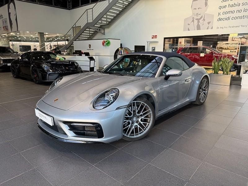Usado Porsche 911 Carrera 4S Cabriolet 450 CV (330 kW) 2023 Plateado Descapotable