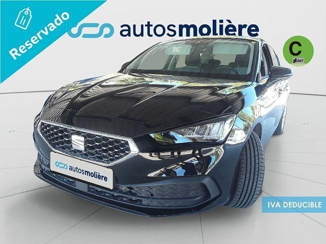 Usado Seat Leon Style 116 CV (85 kW) 2024 Negro
