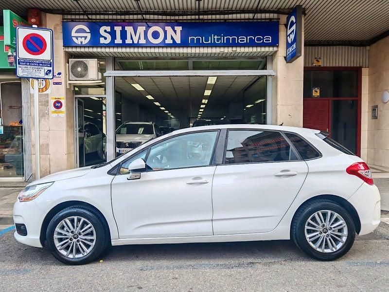 Usado Citroën C4 Tonic 114 HP (83 kW) 2013 Branco Sedan