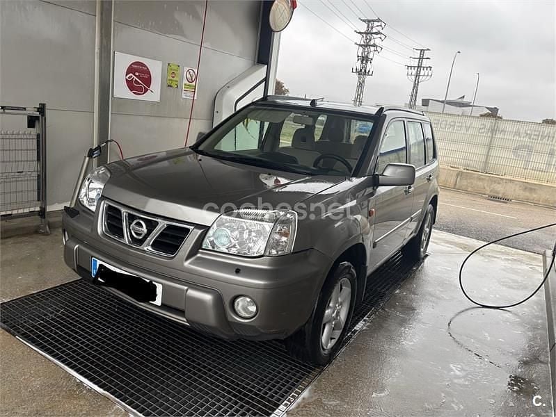 Gris / plata Usado 2003 Nissan X-Trail SUV | 3500 € (Super precio) - Imagen 1/4