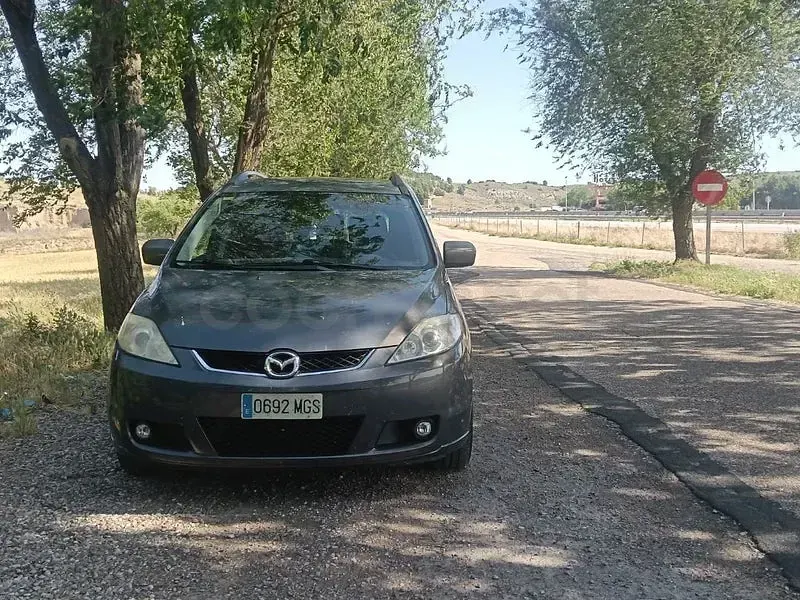 Usado Mazda 5 Active 110 CV (80 kW) 2007 Gris / plata Monovolumen