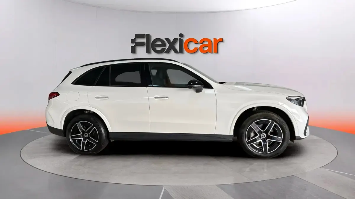 Usado Mercedes GLC300de 333 CV (244 kW) 2024 Blanco