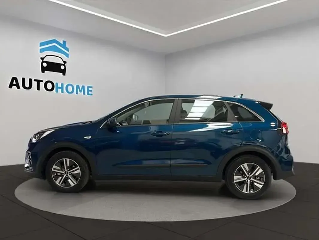 Usado Kia Niro 141 CV (103 kW) 2022 Azul SUV