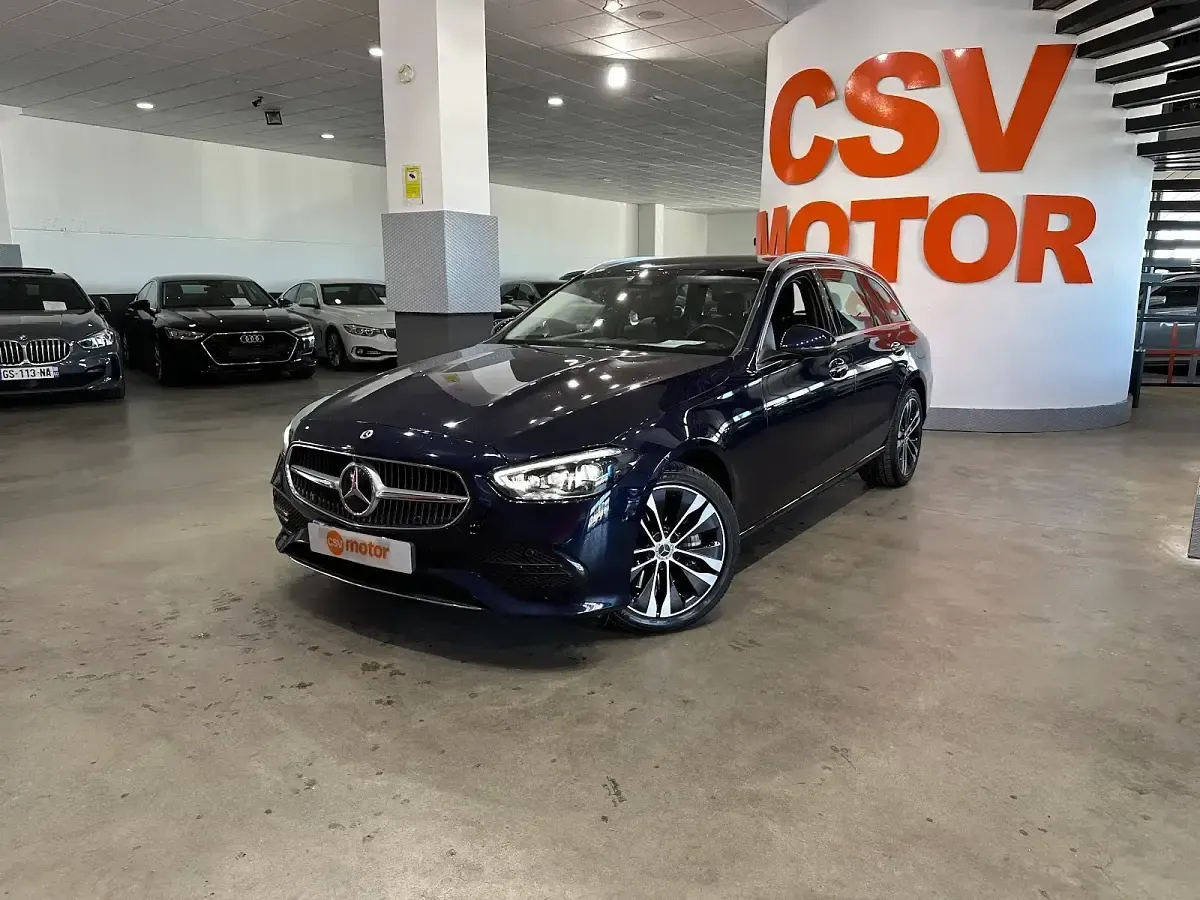 Usado Mercedes E300 Avantgarde 313 CV (230 kW) 2023 Azul