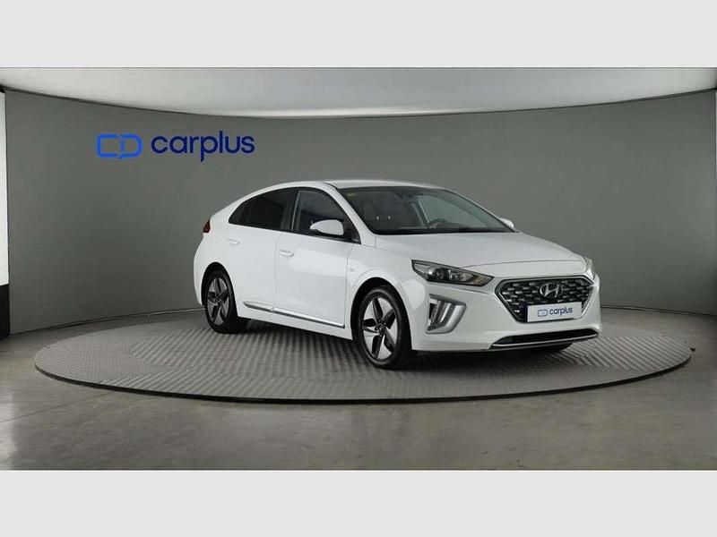Usado Hyundai Ioniq 141 CV (103 kW) 2020 Blanco Utilitario