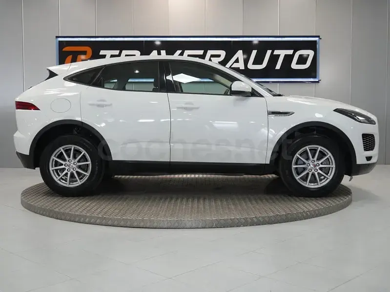 Usado Jaguar E-Pace 150 CV (110 kW) 2019 Blanco SUV