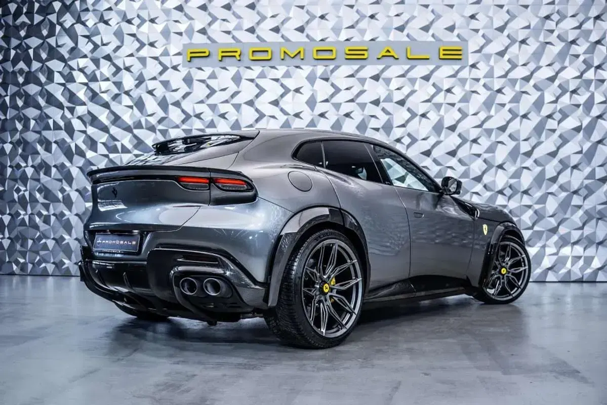 Usado Ferrari Purosangue 725 CV (533 kW) 2024 Gris SUV