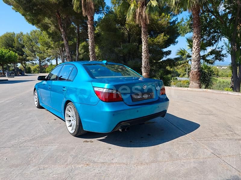 Usado BMW 535 272 CV (200 kW) 2005 Azul Familiar