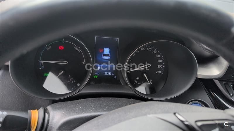 Usado Toyota C-HR Advance 122 CV (89 kW) 2017 Marrón SUV