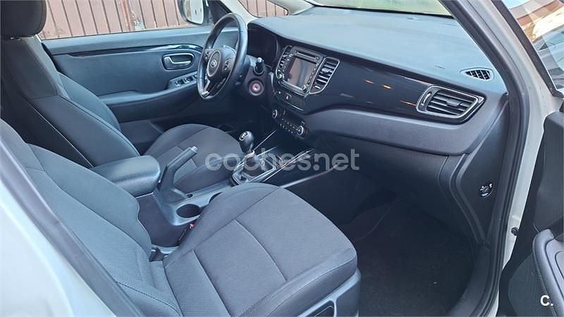 Usado Kia Carens 135 CV (99 kW) 2016 Blanco Monovolumen