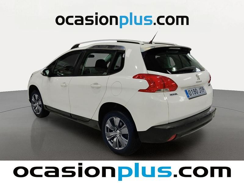 Usado Peugeot 2008 Active 100 CV (73 kW) 2016 Blanco SUV