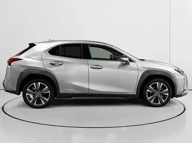 Usado Lexus UX 250h Executive Line 184 CV (135 kW) 2020 Blanco SUV