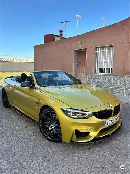 Käytetty BMW M4 Cabriolet Competition Edition 431 HP (317 kW) 2018 Keltainen Avoauto