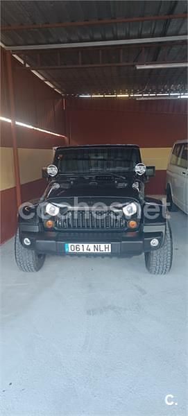 Usado Jeep Wrangler Unlimited Sahara 177 CV (130 kW) 2011 Negro SUV