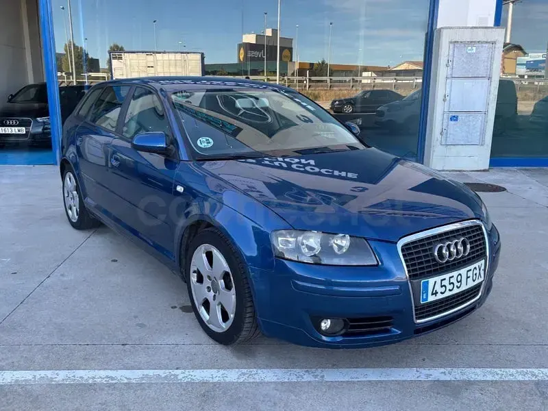 Usado Audi A3 Ambition 140 CV (102 kW) 2006 Azul Utilitario