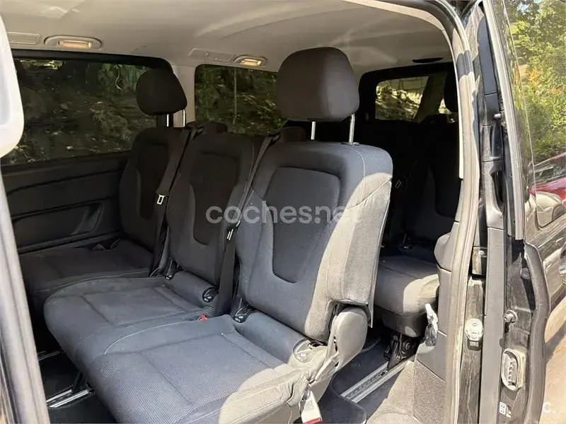 Usado Mercedes V220 Exclusive 163 CV (119 kW) 2019 Negro Monovolumen