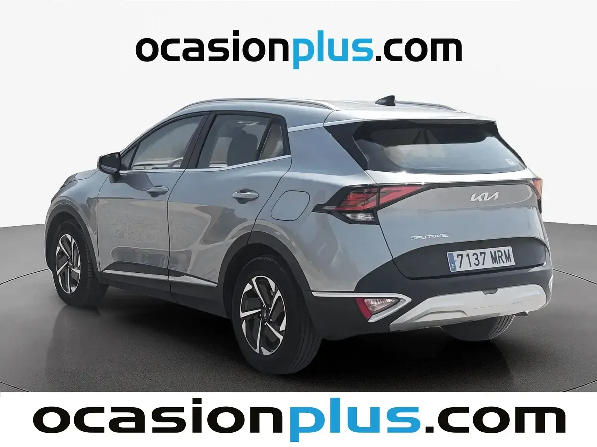 Usado Kia Sportage 150 CV (110 kW) 2024 Gris plata SUV