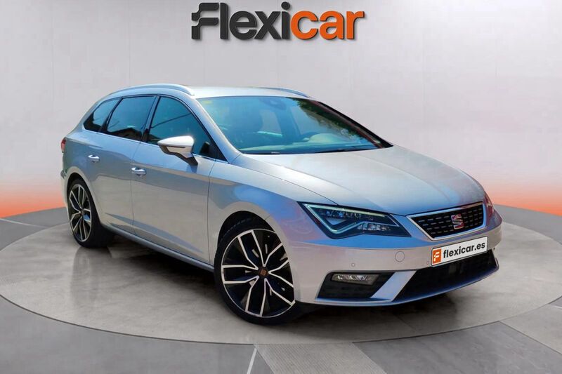 Gris Usado 2019 Seat Leon ST FR Familiar | 15.490 € (Precio justo) - Imagen 1/4