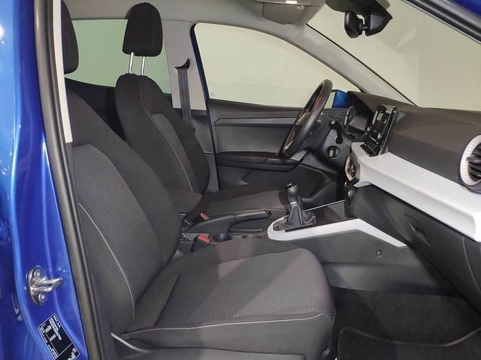 Usado Seat Arona Style 115 CV (84 kW) 2024 Azul SUV