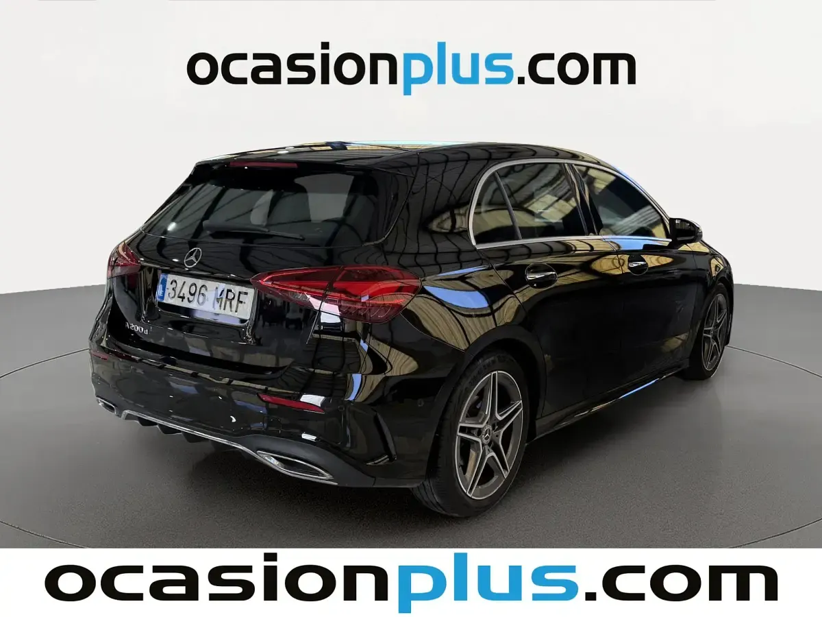 Usado Mercedes A200 AMG 150 CV (110 kW) 2024 Negro Utilitario