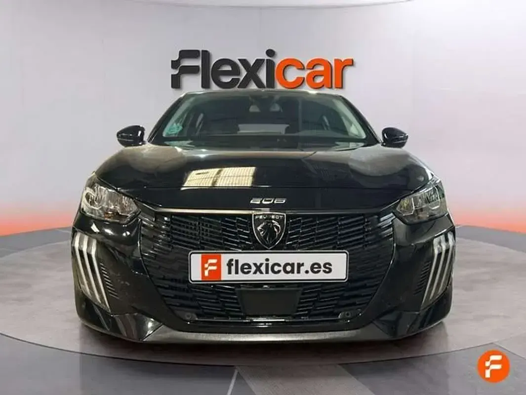 Usado Peugeot 208 Allure 101 CV (74 kW) 2025 Gris Utilitario