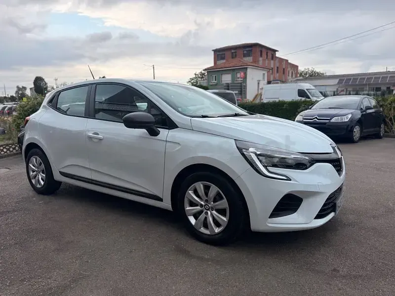 Usado Renault Clio V Life 65 CV (47 kW) 2021 Blanco Berlina