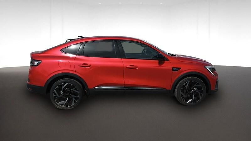 Usado Renault Arkana Esprit Alpine 145 CV (106 kW) 2024 Rojo SUV