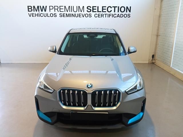 Usado BMW iX1 230 kW (313 CV) 2023 Gris plata SUV