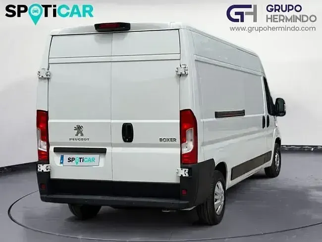 Usado Peugeot Boxer 140 CV (102 kW) 2021 Blanco Van
