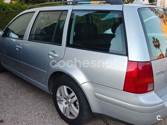 Gris / plata Usado 2000 VW Golf IV Highline Familiar | 2900 € (Precio justo) - Imagen 1/4