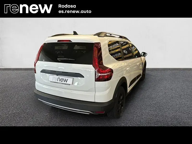 Usado Dacia Jogger Extreme 100 CV (73 kW) 2022 Blanco Monovolumen
