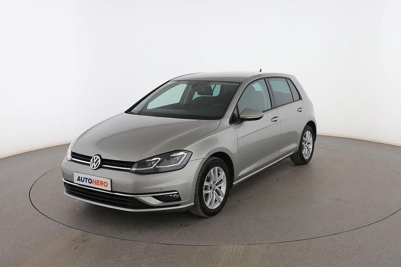 Gris Usado 2018 VW Golf VII Advance Utilitario | 14.799 € (Precio justo) - Imagen 1/4