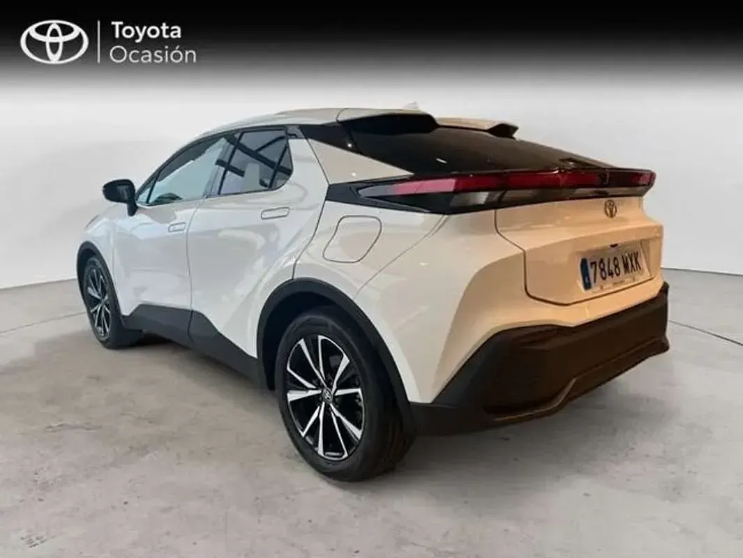 Usado Toyota C-HR Advance 140 CV (102 kW) 2026 Blanco SUV