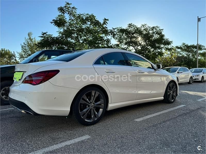Blanco Usado 2018 Mercedes CLA180 Berlina | 20.900 € (Precio justo) - Imagen 1/4